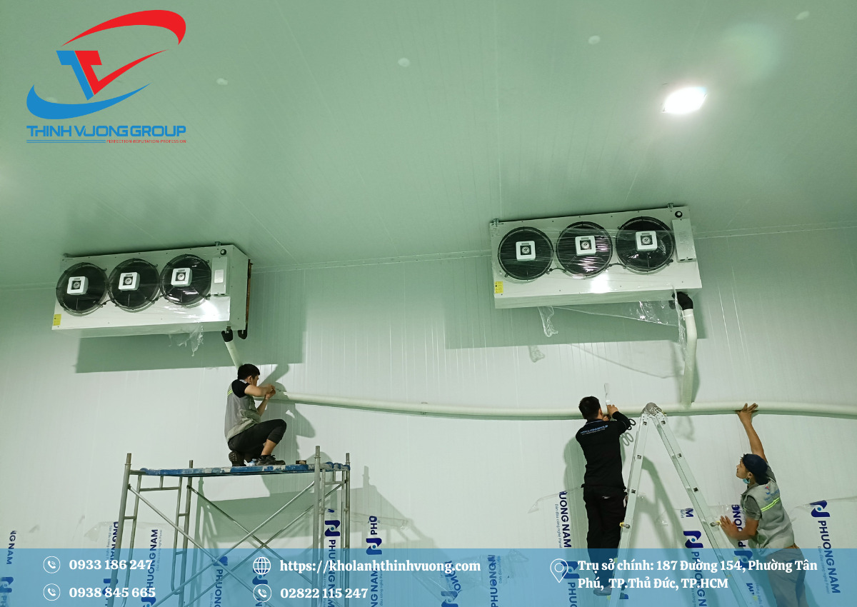 Đội ngũ Thịnh Vượng Group thi công lắp hầm cấp đông 5 tấn nhanh chóng trong 7 ngày tại TPHCM